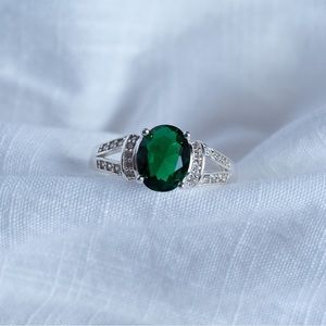 Sterling silver ring with